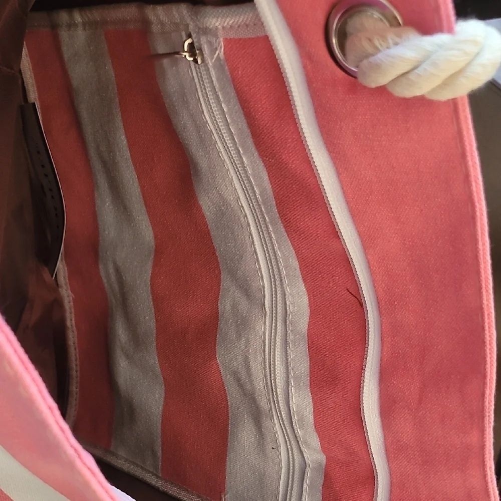 Stylish Pink and White Striped Tote with Rope Handles - Picture 6 of 6
